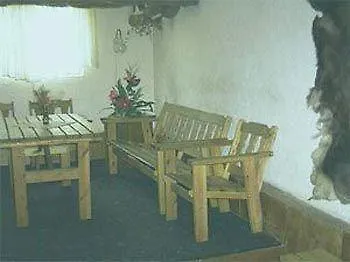 Mahtra Vandrarhem