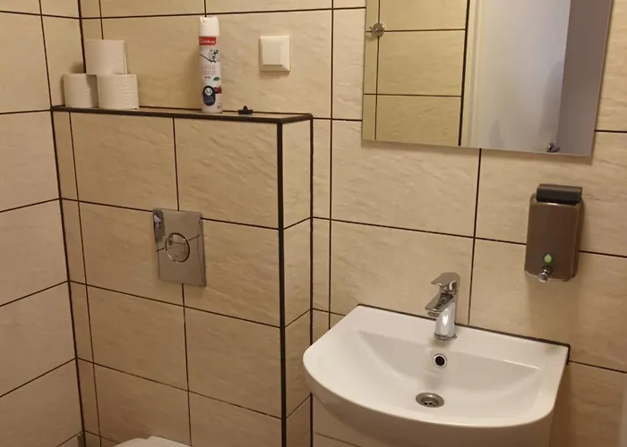 Mahtra Хостел *